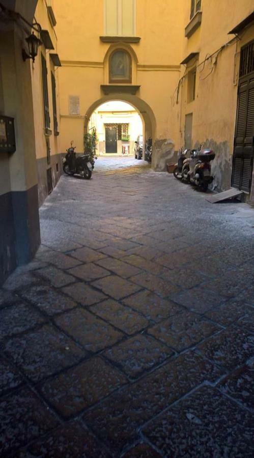 Apartment Fabrizio Naples Luaran gambar